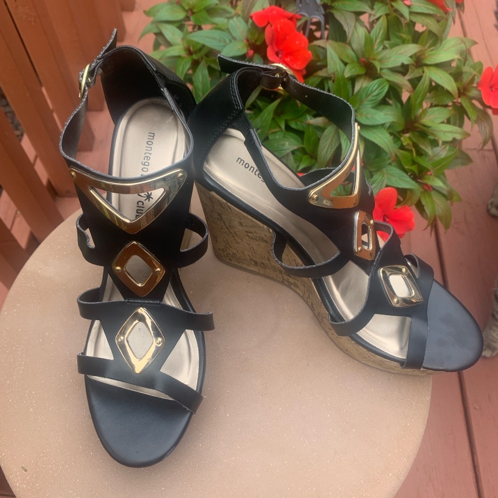 Montego Bay Club Black Wedge Sandals